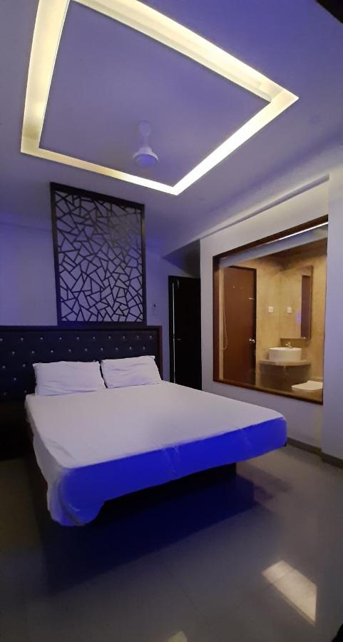 Dukes Plaza Hotel Kalyān Dış mekan fotoğraf
